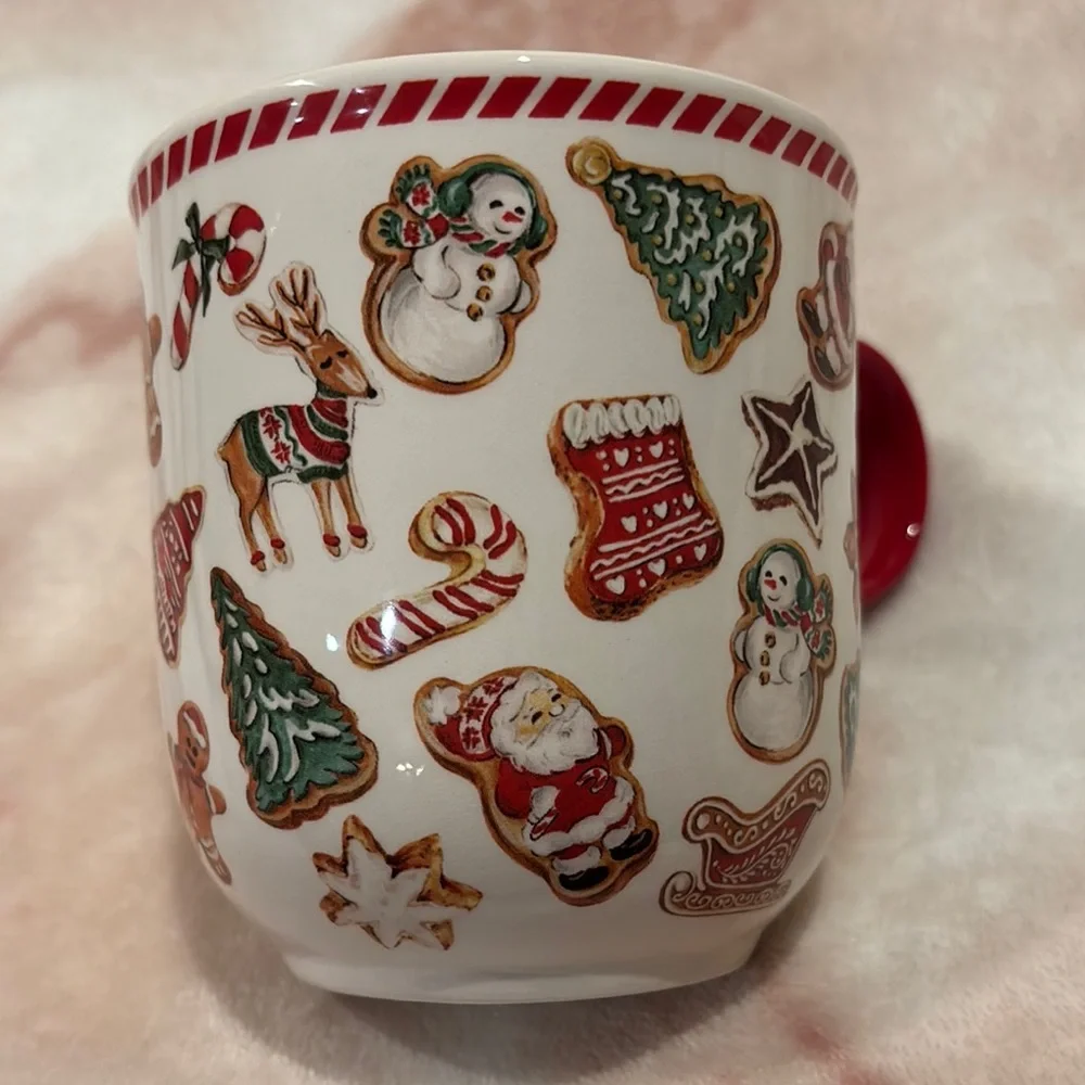 Sur La Table Festive Holiday Gingerbread Cookies Christmas Ceramic Mug 14oz NWT